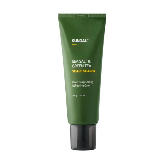 Kundal Sea Salt and Green Tea Scalp Scaler- 200g